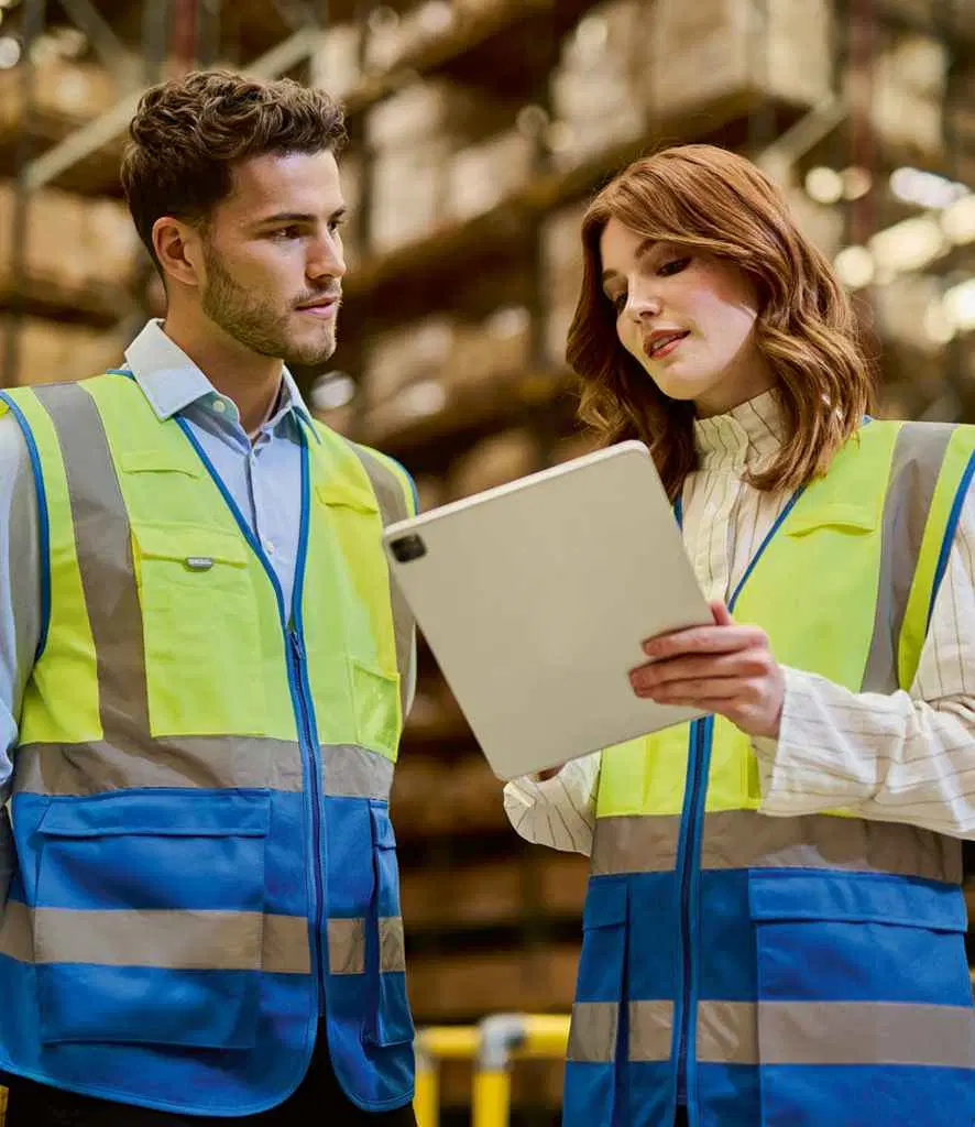 Logistics & Warehousing